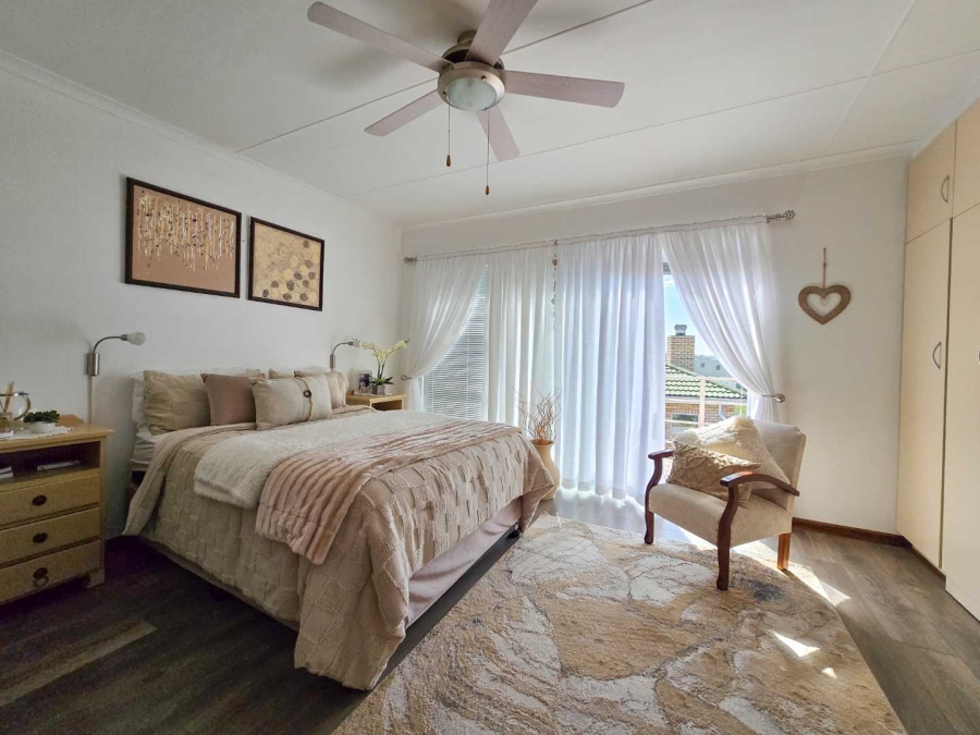 4 Bedroom Property for Sale in Stilbaai Wes Western Cape